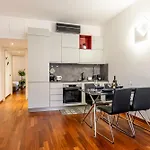 Niguarda Stylish Flat Near M5